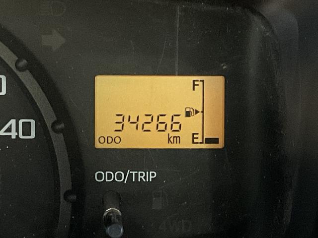 ハイゼットトラックスタンダード　ワンオーナー　ＭＴ５速車　バックカメラワンオーナー　ＭＴ５速車　３方開　ディスプレイオーディオ　バックカメラ　Ｂｌｕｅｔｏｏｔｈ　ＵＳＢチャージャー　ＤＶＤ再生　ドアバイザー　スペアキー有り　ヘッドライトレベライザー　マニュアルエアコン（京都府）の中古車