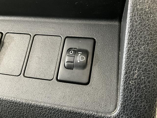 ハイゼットトラックスタンダード　ワンオーナー　ＭＴ５速車　バックカメラワンオーナー　ＭＴ５速車　３方開　ディスプレイオーディオ　バックカメラ　Ｂｌｕｅｔｏｏｔｈ　ＵＳＢチャージャー　ＤＶＤ再生　ドアバイザー　スペアキー有り　ヘッドライトレベライザー　マニュアルエアコン（京都府）の中古車