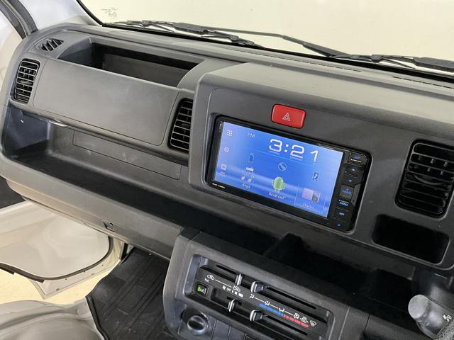 ハイゼットトラックスタンダード　ワンオーナー　ＭＴ５速車　バックカメラワンオーナー　ＭＴ５速車　３方開　ディスプレイオーディオ　バックカメラ　Ｂｌｕｅｔｏｏｔｈ　ＵＳＢチャージャー　ＤＶＤ再生　ドアバイザー　スペアキー有り　ヘッドライトレベライザー　マニュアルエアコン（京都府）の中古車