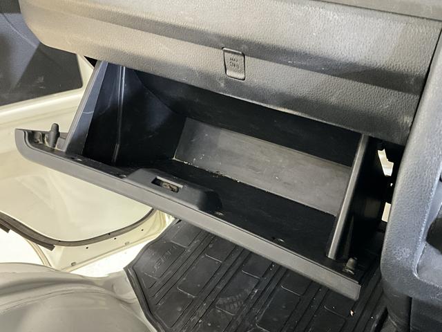 ハイゼットトラックスタンダード　ワンオーナー　ＭＴ５速車　バックカメラワンオーナー　ＭＴ５速車　３方開　ディスプレイオーディオ　バックカメラ　Ｂｌｕｅｔｏｏｔｈ　ＵＳＢチャージャー　ＤＶＤ再生　ドアバイザー　スペアキー有り　ヘッドライトレベライザー　マニュアルエアコン（京都府）の中古車