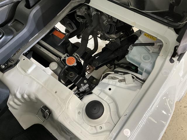ハイゼットトラックスタンダード　ワンオーナー　ＭＴ５速車　バックカメラワンオーナー　ＭＴ５速車　３方開　ディスプレイオーディオ　バックカメラ　Ｂｌｕｅｔｏｏｔｈ　ＵＳＢチャージャー　ＤＶＤ再生　ドアバイザー　スペアキー有り　ヘッドライトレベライザー　マニュアルエアコン（京都府）の中古車