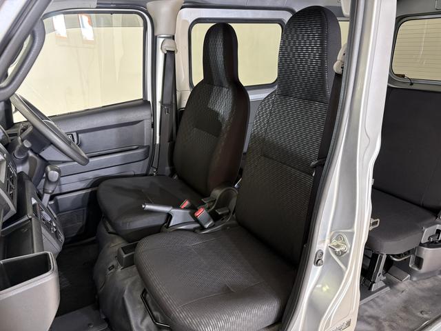 ハイゼットカーゴＤＸ　デラックス　４ＷＤ　キーレスリモコン　ＡＭ／ＦＭラジオワンオーナー　４ＷＤ　キーレスリモコン　ＡＭ／ＦＭチューナー　両側リヤスライドドア　マニュアルエアコン　コーナーセンサー　スマートアシスト　ＥＴＣ　フロントパワーウインド　アイドリングストップ　ＡＢＳ（京都府）の中古車