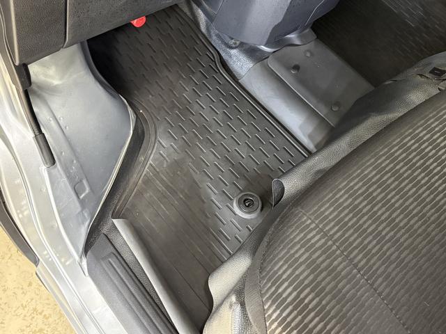 ハイゼットカーゴＤＸ　デラックス　４ＷＤ　キーレスリモコン　ＡＭ／ＦＭラジオワンオーナー　４ＷＤ　キーレスリモコン　ＡＭ／ＦＭチューナー　両側リヤスライドドア　マニュアルエアコン　コーナーセンサー　スマートアシスト　ＥＴＣ　フロントパワーウインド　アイドリングストップ　ＡＢＳ（京都府）の中古車