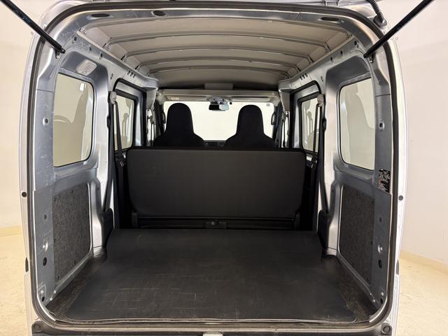 ハイゼットカーゴＤＸ　デラックス　４ＷＤ　キーレスリモコン　ＡＭ／ＦＭラジオワンオーナー　４ＷＤ　キーレスリモコン　ＡＭ／ＦＭチューナー　両側リヤスライドドア　マニュアルエアコン　コーナーセンサー　スマートアシスト　ＥＴＣ　フロントパワーウインド　アイドリングストップ　ＡＢＳ（京都府）の中古車