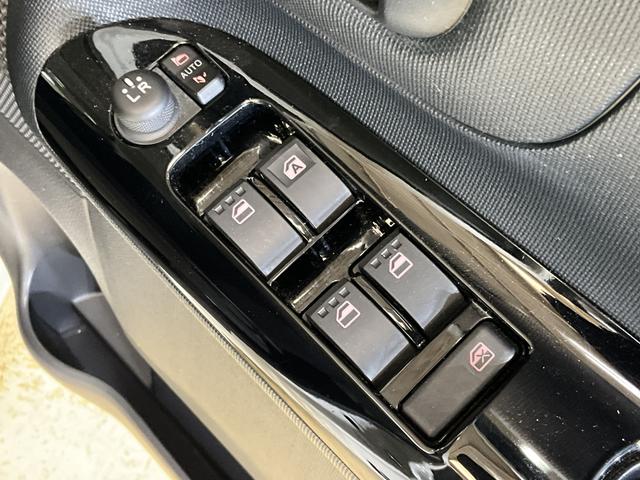 ムーヴキャンバスGブラックアクセントリミテッド SAIII ワンオーナーワンオーナー ナビ パノラマモニター ETC 両側電動スライドドア テレビキャンセラー オートマチックハイビーム Bluetooth DVD再生 フルセグTV スマートキー オートライト スマアシ(京都府)の中古車