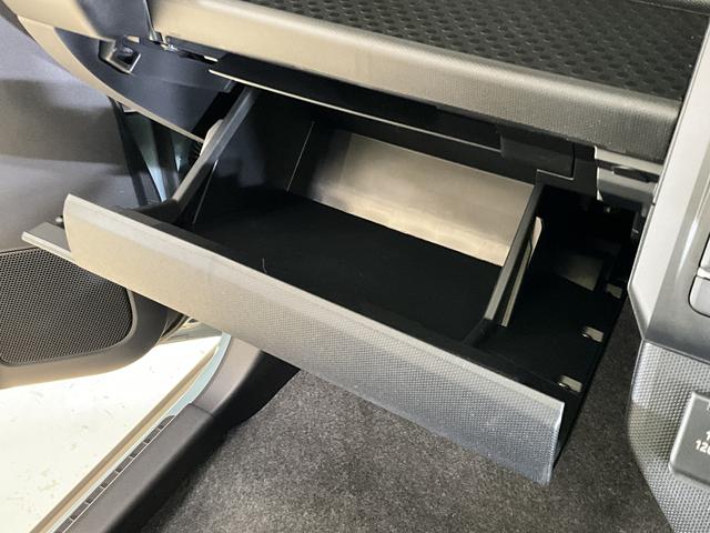 タフトGターボ クロムベンチャー 届出済み未使用車 ナビ USB届出済み未使用車 ナビ バックカメラ スカイフィールトップ 前後コーナーセンサー アダプティブクルーズコントロール シートヒーター 電子パーキング オートマチックハイビーム Bluetooth USB(京都府)の中古車
