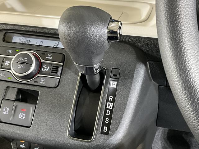 ムーヴキャンバスストライプスＧ　届出済み未使用車　ナビ　バックカメラ届出済み未使用車　ナビ　バックカメラ　両側電動スライドドア　コーナーセンサー　シートヒーター　ホットカップホルダー　電子パーキング　オートマチックハイビーム　オートブレーキホールド　Ｂｌｕｅｔｏｏｔｈ（京都府）の中古車