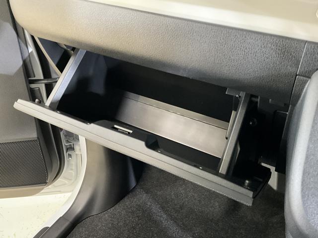 ムーヴキャンバスストライプスＧ　届出済み未使用車　ナビ　バックカメラ届出済み未使用車　ナビ　バックカメラ　両側電動スライドドア　コーナーセンサー　シートヒーター　ホットカップホルダー　電子パーキング　オートマチックハイビーム　オートブレーキホールド　Ｂｌｕｅｔｏｏｔｈ（京都府）の中古車