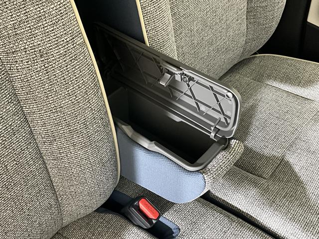 ムーヴキャンバスストライプスＧ　届出済み未使用車　ナビ　バックカメラ届出済み未使用車　ナビ　バックカメラ　両側電動スライドドア　コーナーセンサー　シートヒーター　ホットカップホルダー　電子パーキング　オートマチックハイビーム　オートブレーキホールド　Ｂｌｕｅｔｏｏｔｈ（京都府）の中古車
