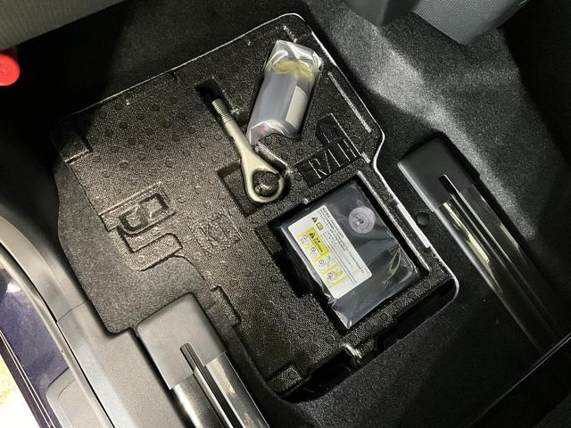 タントカスタムXリミテッド 届出済み未使用車 ナビ バックカメラ届出済み未使用車 ナビ バックカメラ ETC 両側電動スライドドア 前後コーナーセンサー シートヒーター アダプティブクルーズコントロール 電子パーキング オートマチックハイビーム Bluetooth(京都府)の中古車