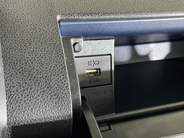 タントカスタムXリミテッド 届出済み未使用車 ナビ バックカメラ届出済み未使用車 ナビ バックカメラ ETC 両側電動スライドドア 前後コーナーセンサー シートヒーター アダプティブクルーズコントロール 電子パーキング オートマチックハイビーム Bluetooth(京都府)の中古車