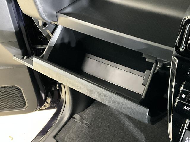 タントカスタムXリミテッド 届出済み未使用車 ナビ バックカメラ届出済み未使用車 ナビ バックカメラ ETC 両側電動スライドドア 前後コーナーセンサー シートヒーター アダプティブクルーズコントロール 電子パーキング オートマチックハイビーム Bluetooth(京都府)の中古車