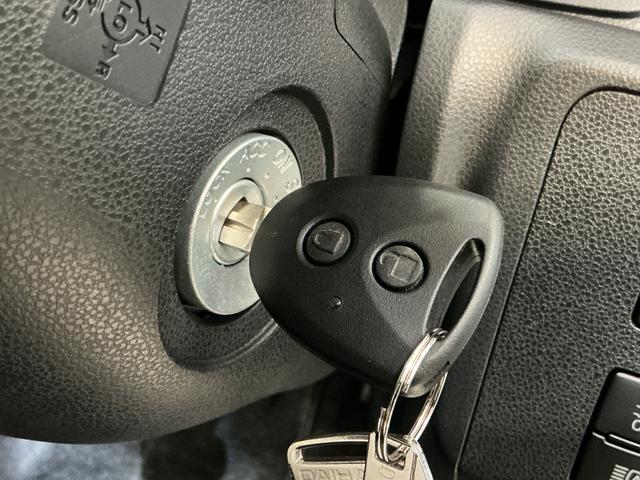 ミライースＬ　ＳＡIII　ワンオーナー　バックカメラ　コーナーセンサーワンオーナー　バックカメラ　前後コーナーセンサー　オートマチックハイビーム　キーレスエントリー　スペアキー有り　オートライト　横滑り防止装置　アイドリングストップ　マニュアルエアコン　スマートアシスト（京都府）の中古車
