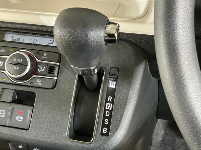 ムーヴキャンバスストライプスＧ　届出済未使用車　ナビ　バックカメラ　２ＷＤ届出済未使用車　ナビ　バックカメラ　フルセグチューナー　ブルートゥース対応　プッシュボタンエンジンスタート　両側リヤパワースライドドア　スマートアシスト　ＬＥＤヘッドライト　オートエアコン　ＡＢＳ（京都府）の中古車