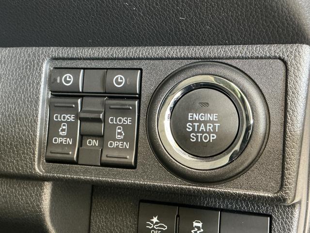 ムーヴキャンバスストライプスG 届出済み未使用車 ナビ バックカメラ USB届出済み未使用車 ナビ バックカメラ 両側電動スライドドア 前後コーナーセンサー ホットカップホルダー シートヒーター 電子パーキング オートマチックハイビーム オートブレーキホールド USB接続(京都府)の中古車