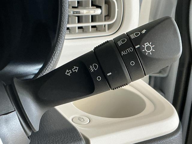 ムーヴキャンバスストライプスG 届出済み未使用車 ナビ バックカメラ USB届出済み未使用車 ナビ バックカメラ 両側電動スライドドア 前後コーナーセンサー ホットカップホルダー シートヒーター 電子パーキング オートマチックハイビーム オートブレーキホールド USB接続(京都府)の中古車