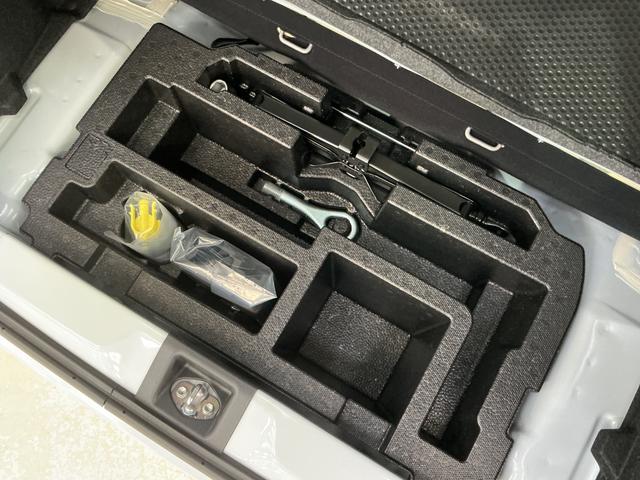 ミライースX SAIII 届出済み未使用車 ナビ バックカメラ USB届出済み未使用車 ナビ バックカメラ 前後コーナーセンサー オートマチックハイビーム Bluetooth USB接続 DVD再生 フルセグTV LEDヘッドライト オートライト マニュアルエアコン(京都府)の中古車