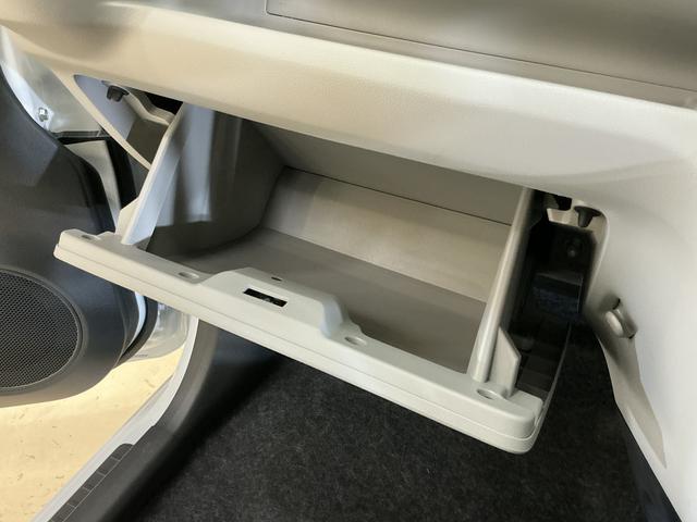 ミライースX SAIII 届出済み未使用車 ナビ バックカメラ USB届出済み未使用車 ナビ バックカメラ 前後コーナーセンサー オートマチックハイビーム Bluetooth USB接続 DVD再生 フルセグTV LEDヘッドライト オートライト マニュアルエアコン(京都府)の中古車