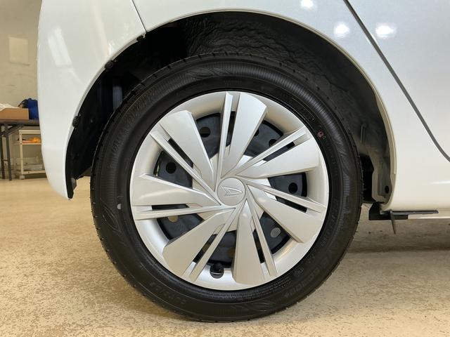 ミライースX SAIII 届出済み未使用車 ナビ バックカメラ USB届出済み未使用車 ナビ バックカメラ 前後コーナーセンサー オートマチックハイビーム Bluetooth USB接続 DVD再生 フルセグTV LEDヘッドライト オートライト マニュアルエアコン(京都府)の中古車