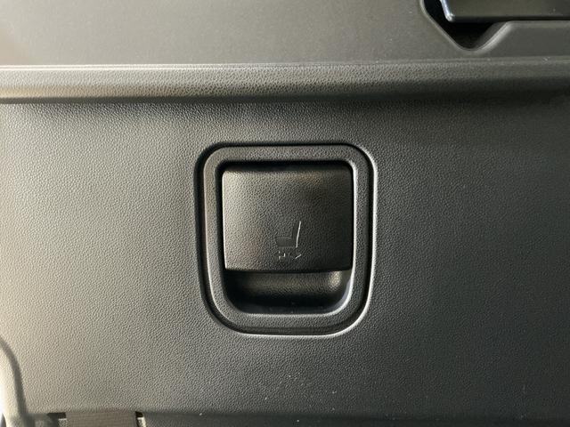 タントファンクロス 届出済み未使用車 ナビ パノラマモニター届出済み未使用車 ナビ パノラマモニター ETC 両側電動スライドドア ロングスライドシート コーナーセンサー アダプティブクルーズコントロール シートヒーター 電子パーキング Bluetooth(京都府)の中古車