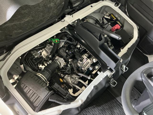 ハイゼットカーゴＤＸ　ラジオデッキ　前後コーナーセンサー　キーレスエントリーラジオデッキ　前後コーナーセンサー　オートマチックハイビーム　キーレスエントリー　スペアキー有り　オートライト　横滑り防止装置　アイドリングストップ　スマアシ　１２Ｖ電源ソケット　マニュアルエアコン（京都府）の中古車
