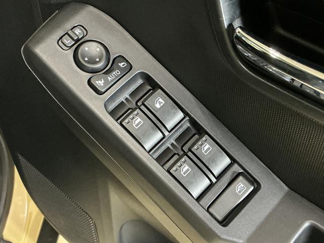 タフトG クロムベンチャー 4WD バックカメラ コーナーセンサー4WD バックカメラ 前後コーナーセンサー スカイフィールトップ シートヒーター アダプティブクルーズコントロール 電子パーキング オートマチックハイビーム オートブレーキホールド USBチャージャー(京都府)の中古車