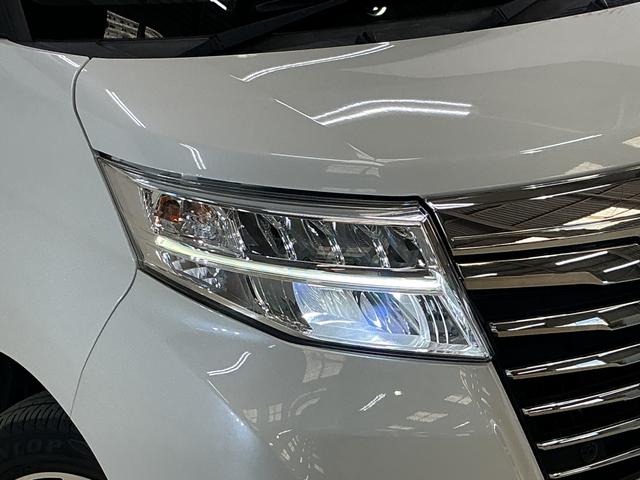 トールカスタムＧ　リミテッドII　ＳＡIII　ナビ　全周囲カメラナビ　パノラマモニター　ドライブレコーダー　ＥＴＣ　両側電動スライドドア　前後コーナーセンサー　オートクルーズコントロール　シートヒーター　オートマチックハイビーム　Ｂｌｕｅｔｏｏｔｈ　ＵＳＢ（京都府）の中古車