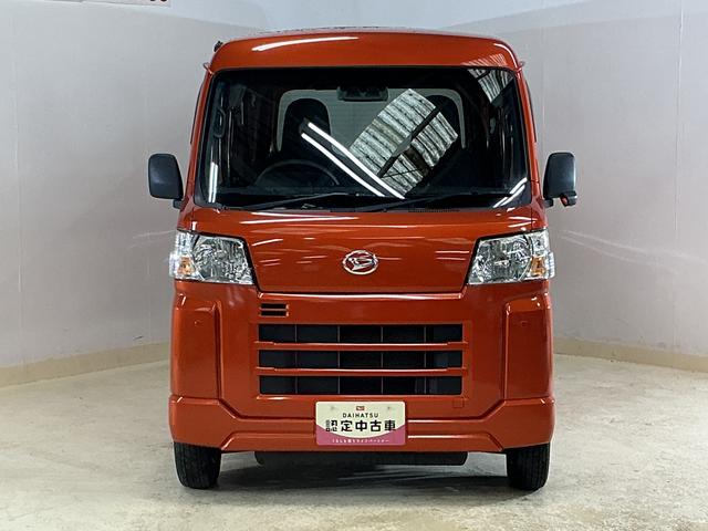 ハイゼットカーゴＤＸ　ワンオーナー　５速ＭＴ車　４ＷＤ　ラジオデッキ　ＥＴＣワンオーナー　５速ＭＴ車　４ＷＤ　ラジオデッキ　ＥＴＣ　コーナーセンサー　ハンガーバー　ネットラック　オートマチックハイビーム　オートライト　キーレスエントリー　スペアキー有り　アイドリングストップ（京都府）の中古車