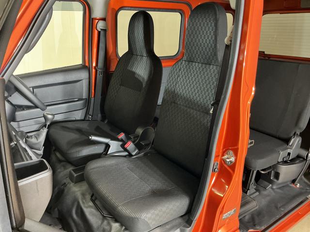 ハイゼットカーゴＤＸ　ワンオーナー　５速ＭＴ車　４ＷＤ　ラジオデッキ　ＥＴＣワンオーナー　５速ＭＴ車　４ＷＤ　ラジオデッキ　ＥＴＣ　コーナーセンサー　ハンガーバー　ネットラック　オートマチックハイビーム　オートライト　キーレスエントリー　スペアキー有り　アイドリングストップ（京都府）の中古車
