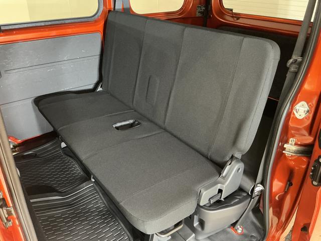 ハイゼットカーゴＤＸ　ワンオーナー　５速ＭＴ車　４ＷＤ　ラジオデッキ　ＥＴＣワンオーナー　５速ＭＴ車　４ＷＤ　ラジオデッキ　ＥＴＣ　コーナーセンサー　ハンガーバー　ネットラック　オートマチックハイビーム　オートライト　キーレスエントリー　スペアキー有り　アイドリングストップ（京都府）の中古車