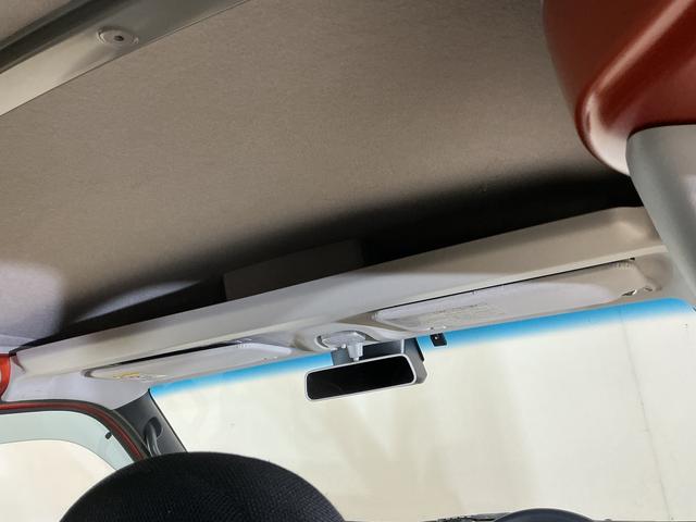 ハイゼットカーゴＤＸ　ワンオーナー　５速ＭＴ車　４ＷＤ　ラジオデッキ　ＥＴＣワンオーナー　５速ＭＴ車　４ＷＤ　ラジオデッキ　ＥＴＣ　コーナーセンサー　ハンガーバー　ネットラック　オートマチックハイビーム　オートライト　キーレスエントリー　スペアキー有り　アイドリングストップ（京都府）の中古車
