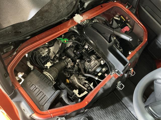 ハイゼットカーゴＤＸ　ワンオーナー　５速ＭＴ車　４ＷＤ　ラジオデッキ　ＥＴＣワンオーナー　５速ＭＴ車　４ＷＤ　ラジオデッキ　ＥＴＣ　コーナーセンサー　ハンガーバー　ネットラック　オートマチックハイビーム　オートライト　キーレスエントリー　スペアキー有り　アイドリングストップ（京都府）の中古車