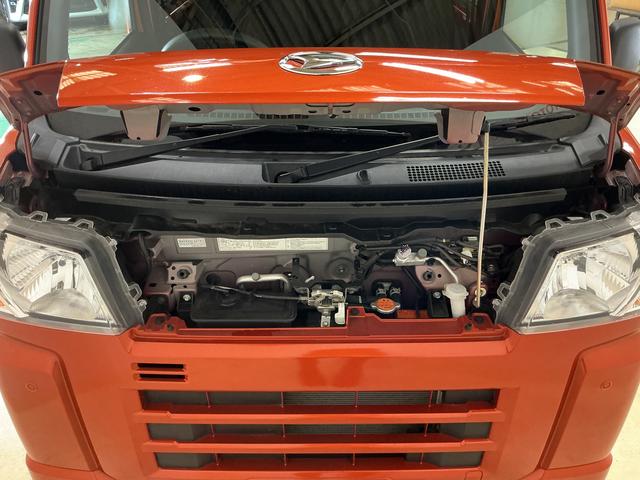 ハイゼットカーゴＤＸ　ワンオーナー　５速ＭＴ車　４ＷＤ　ラジオデッキ　ＥＴＣワンオーナー　５速ＭＴ車　４ＷＤ　ラジオデッキ　ＥＴＣ　コーナーセンサー　ハンガーバー　ネットラック　オートマチックハイビーム　オートライト　キーレスエントリー　スペアキー有り　アイドリングストップ（京都府）の中古車