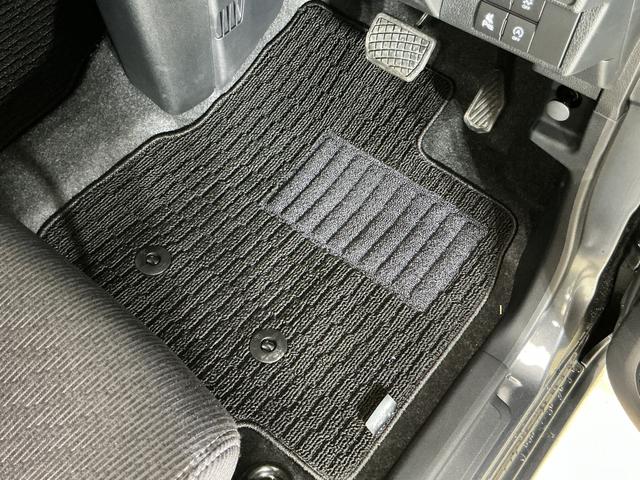 ムーヴG バックカメラ 片側電動スライドドア 前後コーナーセンサーバックカメラ 片側電動スライドドア 前後コーナーセンサー 電子パーキング オートマチックハイビーム オートブレーキホールド USBチャージャー オートライト スマートキー 14インチ純正アルミホイール(京都府)の中古車