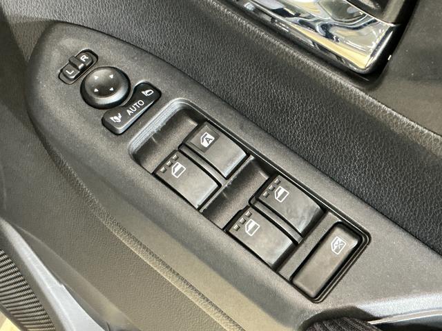 ムーヴG バックカメラ 片側電動スライドドア 前後コーナーセンサーバックカメラ 片側電動スライドドア 前後コーナーセンサー 電子パーキング オートマチックハイビーム オートブレーキホールド USBチャージャー オートライト スマートキー 14インチ純正アルミホイール(京都府)の中古車
