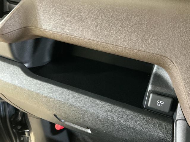 ムーヴG バックカメラ 片側電動スライドドア 前後コーナーセンサーバックカメラ 片側電動スライドドア 前後コーナーセンサー 電子パーキング オートマチックハイビーム オートブレーキホールド USBチャージャー オートライト スマートキー 14インチ純正アルミホイール(京都府)の中古車