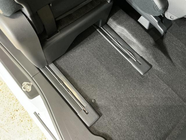 タントカスタムＸリミテッド　届出済み未使用車　ナビ　バックカメラ届出済み未使用車　ナビ　バックカメラ　ＥＴＣ　両側電動スライドドア　前後コーナーセンサー　シートヒーター　アダプティブクルーズコントロール　電子パーキング　オートマチックハイビーム　Ｂｌｕｅｔｏｏｔｈ（京都府）の中古車