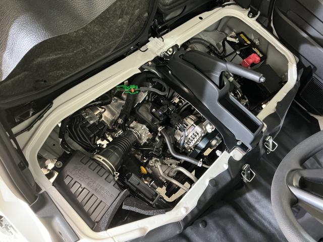 ハイゼットカーゴDX ラジオデッキ リアコーナーセンサー キーレスエントリーラジオデッキ リアコーナーセンサー オートマチックハイビーム オートライト キーレスエントリー スペアキー有り アイドリングストップ 横滑り防止装置 マニュアルエアコン 12V電源ソケット スマアシ(京都府)の中古車
