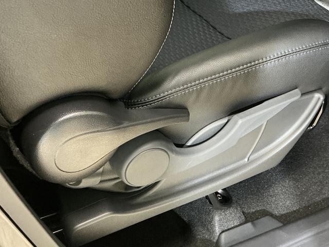 タントカスタムＸリミテッド　届出済未使用車　ナビ　バックカメラ届出済未使用車　ナビ　バックカメラ　ＥＴＣ　フルセグチューナー　ブルートゥース対応　両側リヤパワースライドドア　プッシュボタンエンジンスタート　アダプテウィブクルーズコントロール　ＬＥＤヘッドライト（京都府）の中古車