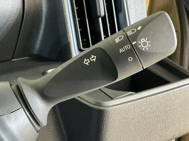 タントＸ　デモカー　バックカメラ　片側電動スライドドア　ＵＳＢデモカー　バックカメラ　片側電動スライドドア　前後コーナーセンサー　シートヒーター　電子パーキング　オートマチックハイビーム　オートブレーキホールド　ＵＳＢチャージャー　スマートキー　プッシュスタート（京都府）の中古車