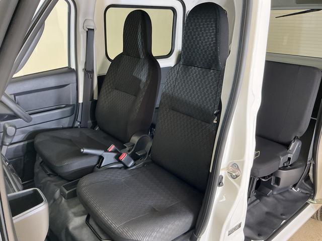 ハイゼットカーゴＤＸ　４ＷＤ　ラジオデッキ　コーナーセンサー　キーレス４ＷＤ　ラジオデッキ　コーナーセンサー　オートマチックハイビーム　キーレスエントリー　オートライト　横滑り防止装置　アイドリングストップ　スペアキー有り　マニュアルエアコン　１２Ｖ電源ソケット（京都府）の中古車