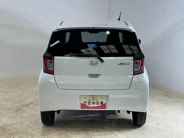 ミライースＸ　ＳＡIII　届出済み未使用車　ナビ　前後コーナーセンサー届出済み未使用車　ナビ　前後コーナーセンサー　オートマチックハイビーム　Ｂｌｕｅｔｏｏｔｈ　ＵＳＢ接続　ＤＶＤ再生　フルセグＴＶ　ＬＥＤヘッドライト　オートライト　キーレスエントリー　電動格納ミラー（京都府）の中古車