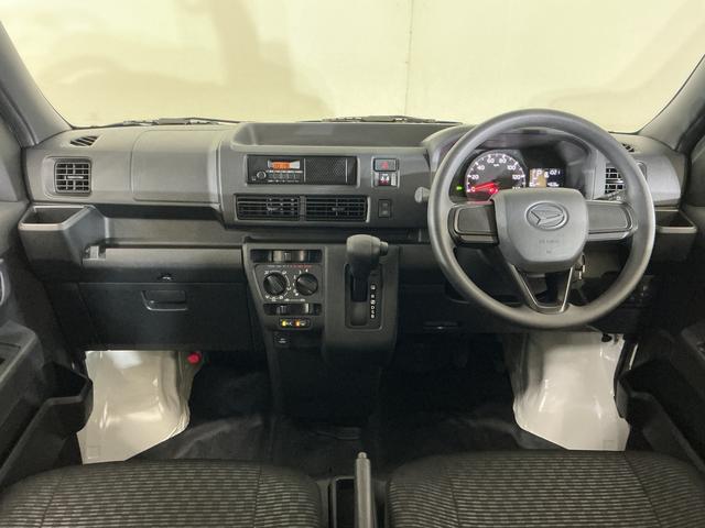 ハイゼットカーゴＤＸ　４ＷＤ　ラジオデッキ　コーナーセンサー　キーレス４ＷＤ　ラジオデッキ　コーナーセンサー　オートマチックハイビーム　オートライト　キーレスエントリー　アイドリングストップ　横滑り防止装置　マニュアルエアコン　１２Ｖ電源ソケット　スペアキー有り（京都府）の中古車
