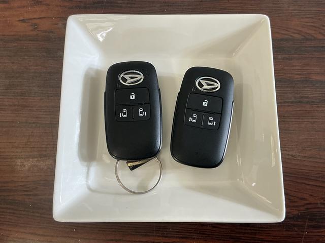 ムーヴＧ　ナビ　パノラマモニター　ドライブレコーダー　ＥＴＣナビ　パノラマモニター　ドライブレコーダー　ＥＴＣ　両側電動スライドドア　前後コーナーセンサー　シートヒーター　電子パーキング　オートマチックハイビーム　オートブレーキホールド　Ｂｌｕｅｔｏｏｔｈ（京都府）の中古車
