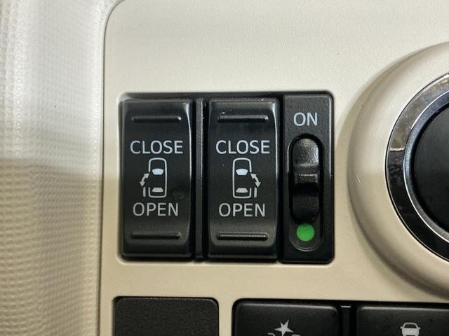 ムーヴキャンバスＧメイクアップリミテッド　ＳＡIII　４ＷＤ　ナビ　ＥＴＣ４ＷＤ　ナビ　パノラマモニター　ＥＴＣ　両側電動スライドドア　フルセグテレビ　Ｂｌｕｅｔｏｏｔｈ　ＤＶＤ再生　ドアバイザー　スマートキー　フォグライト　オートマチックハイビーム　横滑り防止装置（京都府）の中古車