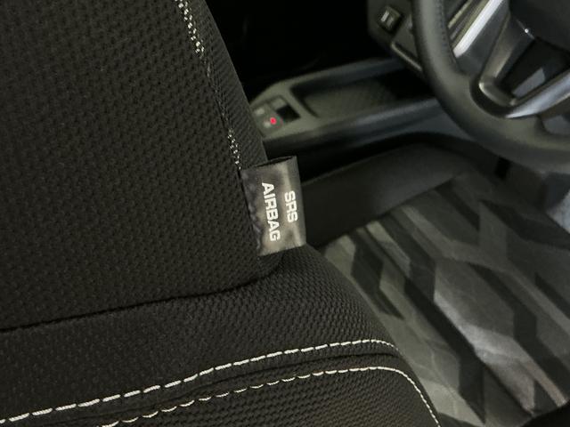 タフトＧ　クロムベンチャー　届出済未使用車　ディスプレイオーディオ届出済み未使用車　ディスプレイオーディオ　バックカメラ　スカイフィールトップ　前後コーナーセンサー　シートヒーター　アダプティブクルーズコントロール　電子パーキング　オートマチックハイビーム　スマアシ（京都府）の中古車