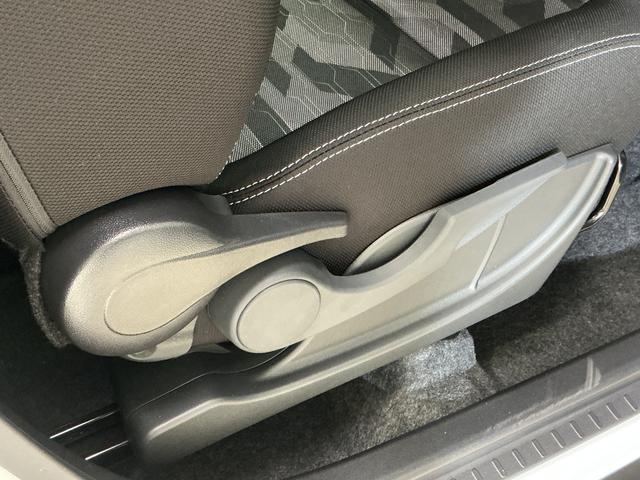 タフトＧ　クロムベンチャー　届出済未使用車　ディスプレイオーディオ届出済み未使用車　ディスプレイオーディオ　バックカメラ　スカイフィールトップ　前後コーナーセンサー　シートヒーター　アダプティブクルーズコントロール　電子パーキング　オートマチックハイビーム　スマアシ（京都府）の中古車
