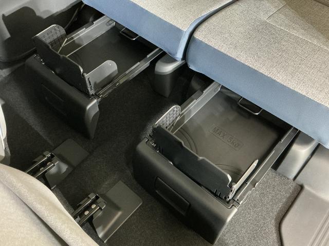 ムーヴキャンバスストライプスG パノラマモニター 両側電動スライドドアパノラマモニター 両側電動スライドドア 前後コーナーセンサー シートヒーター ホットカップホルダー 電子パーキング オートマチックハイビーム オートブレーキホールド USBチャージャー スマートキー(京都府)の中古車