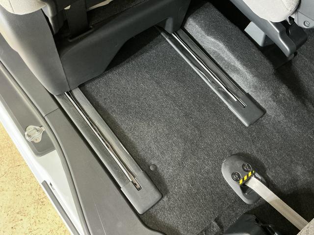タントスローパーX 福祉車両 電動ウインチ 車イス1名 2WDスマートアシスト プッシュボタンエンジンスタート 両側リヤパワースライドドア LEDヘッドライト オートライト オートエアコン ホイールキャップ シートヒーター コーナーセンサー アイドリングストップ(京都府)の中古車