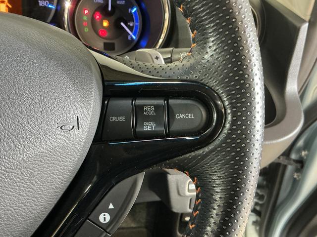フィットハイブリッドＲＳ　ファインスタイル　ワンオーナー　ナビ　バックカメラワンオーナー　ナビ　バックカメラ　ＥＴＣ　パドルシフト　オートクルーズコントロール　ウインドシールドデアイサー　ＵＳＢ接続　ＤＶＤ再生　ワンセグＴＶ　オートライト　ＬＥＤヘッドライト　スマートキー（京都府）の中古車